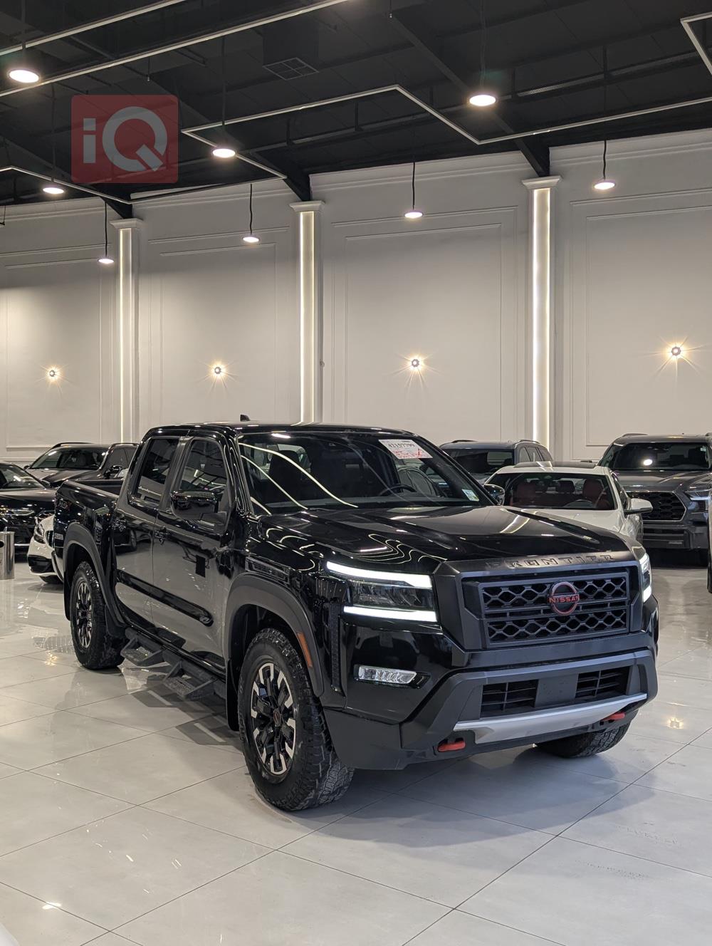 نيسان فرونتر